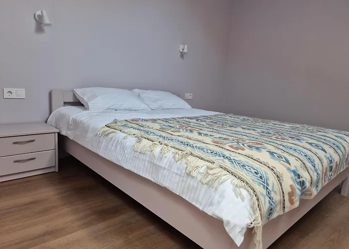 Apartamento Vernygory 14