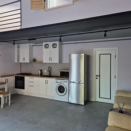 Vernygory 14 Apartmán Lvov